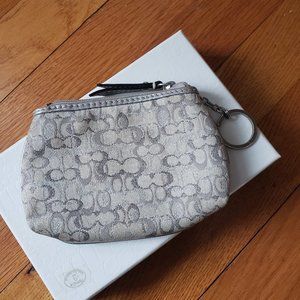 Coach coin purse keychain